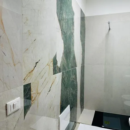 Mandarin Apulia 19 Couette-café 3*